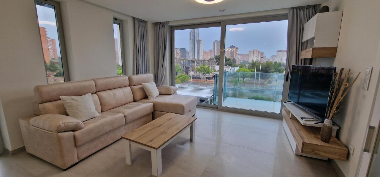 פינסטראט Apartamentos Oasis De La Cala מראה חיצוני תמונה
