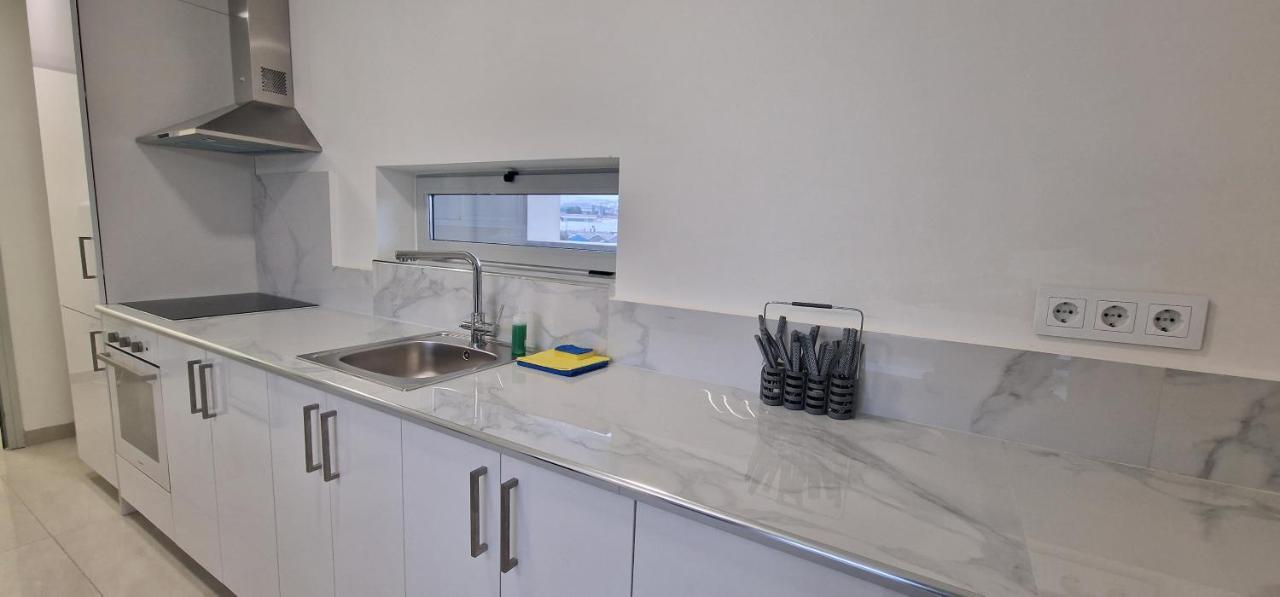 פינסטראט Apartamentos Oasis De La Cala מראה חיצוני תמונה