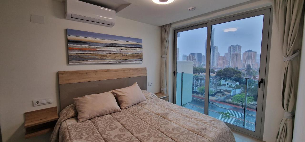 פינסטראט Apartamentos Oasis De La Cala מראה חיצוני תמונה
