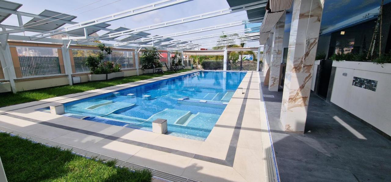 פינסטראט Apartamentos Oasis De La Cala מראה חיצוני תמונה