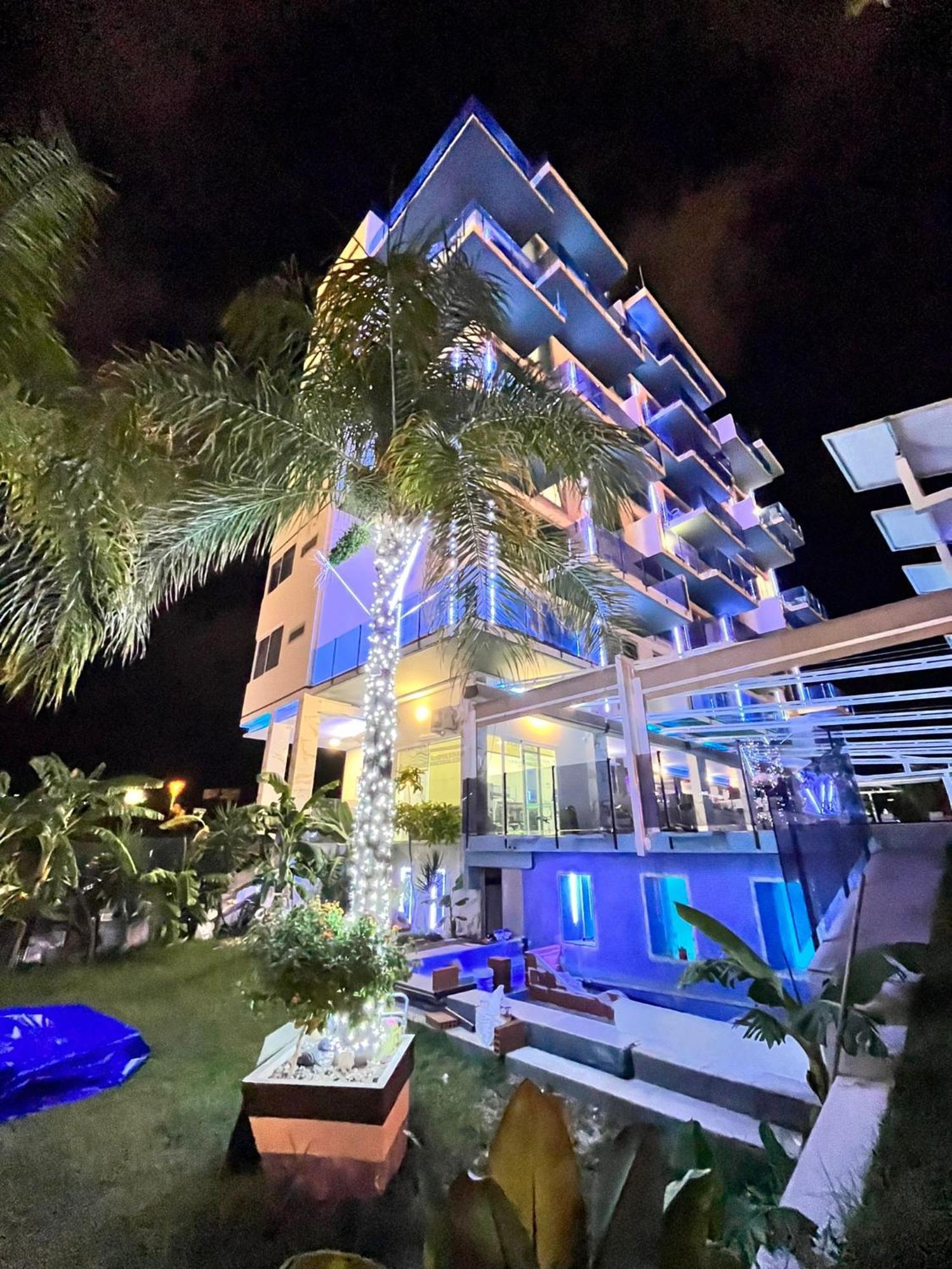 פינסטראט Apartamentos Oasis De La Cala מראה חיצוני תמונה